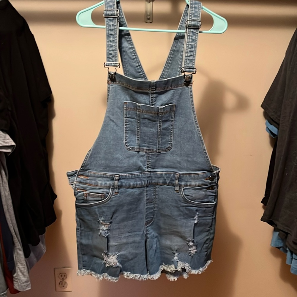 Jean shorts overalls